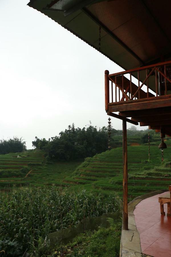 Indigo Snail Boutique Hmong Homestay 사파 외부 사진